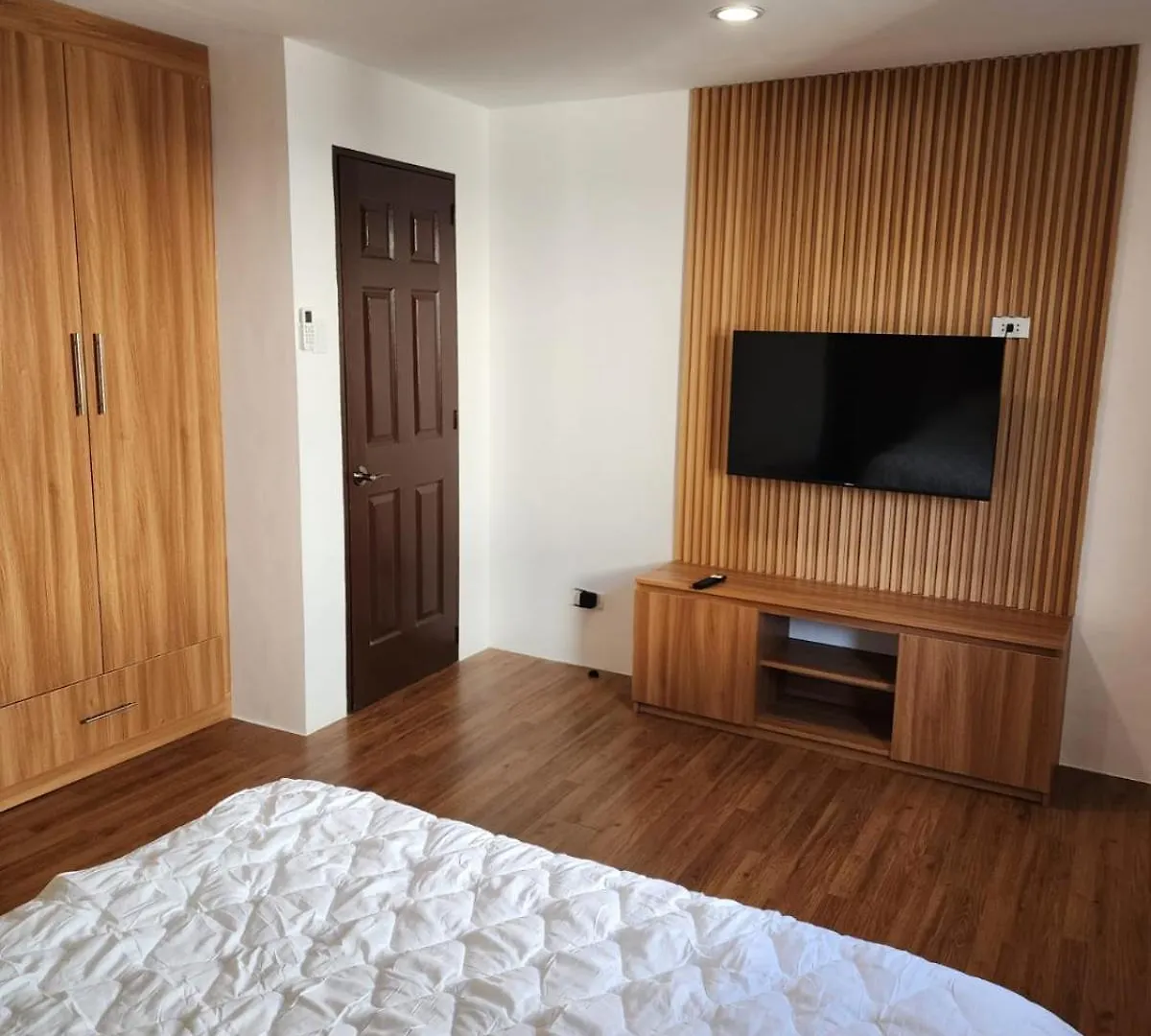 아파트 Riverduplex - Luxury Duplex At A Fair Price 다우이스
